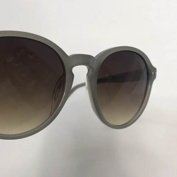 NWT LINDA FARROW Luxe LFL/40/13 Sunglasses